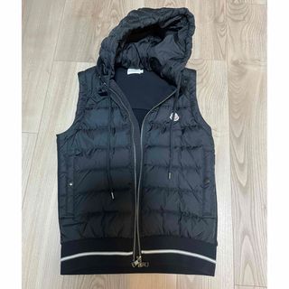 モンクレール(MONCLER)のモンクレール　ダウンベスト　美品　送料無料　即購入歓迎(ダウンベスト)