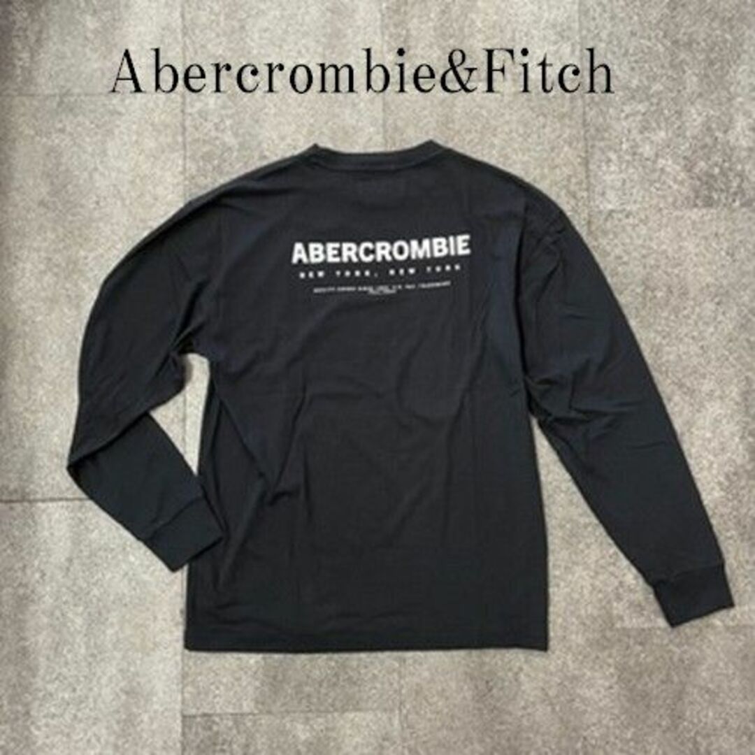 Abercrombie&Fitch(アバクロンビーアンドフィッチ)のアバクロ★メンズ★バックロゴのロングスリーブTOPSブラック★サイズXL メンズのトップス(Tシャツ/カットソー(七分/長袖))の商品写真