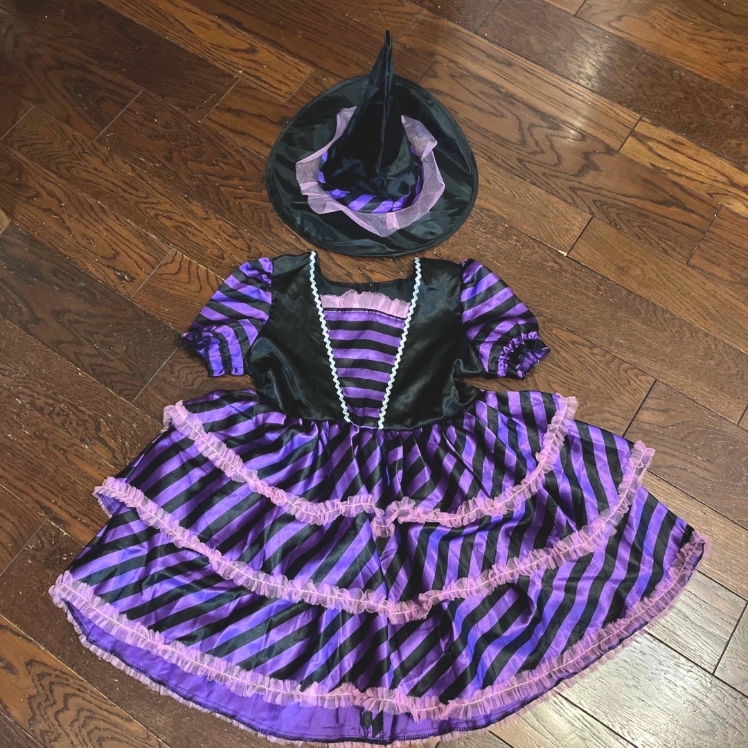 ❤︎ハロウィン❤︎   魔女　女の子　パーティー　ドレス　コスプレ キッズ/ベビー/マタニティのキッズ服女の子用(90cm~)(ワンピース)の商品写真