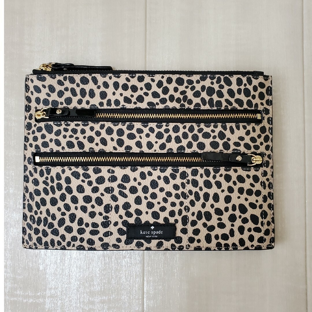 kate spade new york(ケイトスペードニューヨーク)の☆再値下げ☆kate spade☆ノベルティーポーチ☆新品未使用☆ レディースのファッション小物(ポーチ)の商品写真