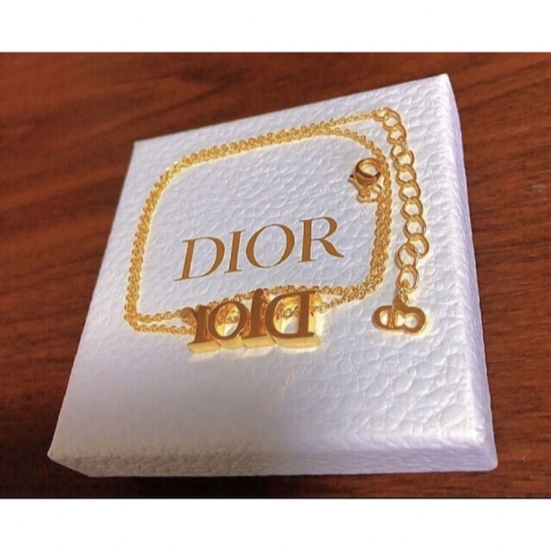 Christian Dior - Dior ロゴ ネックレス ゴールド キラキラ ストーン