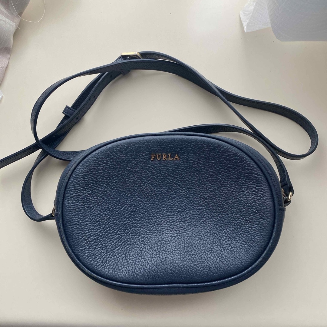 FURLA ミニショルダーバッグ　ネイビー　袋付き