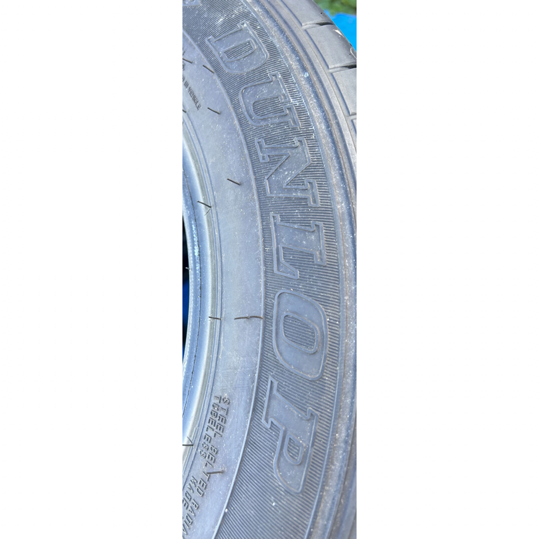 DUNLOP(ダンロップ)の DUNLOP 175/65R15 22年製　サマータイヤ 自動車/バイクの自動車(タイヤ)の商品写真