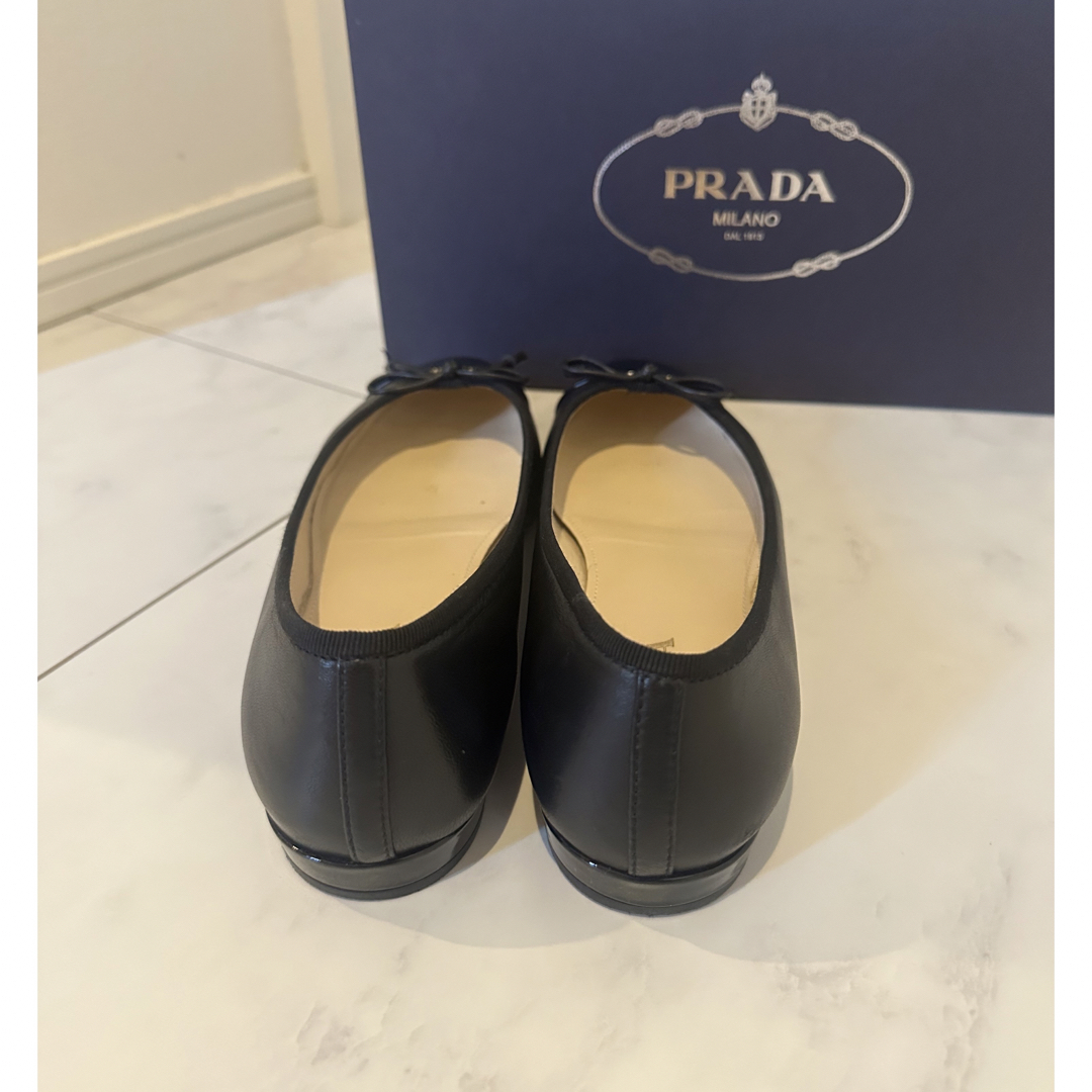 最終値下げ　プラダ　PRADA バレエシューズ　フラットシューズ　レザー