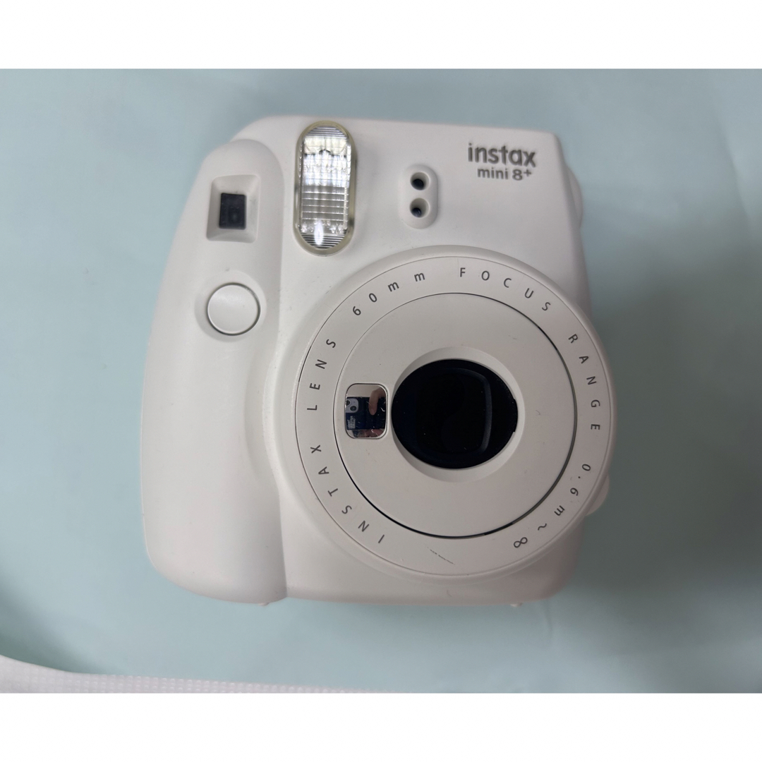 富士フイルム(フジフイルム)のInstax mini8+ チェキ スマホ/家電/カメラのカメラ(フィルムカメラ)の商品写真