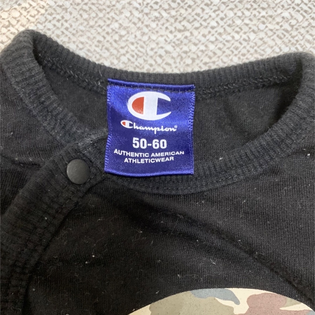 Champion(チャンピオン)のチャンピオン　ロンパース キッズ/ベビー/マタニティのベビー服(~85cm)(ロンパース)の商品写真