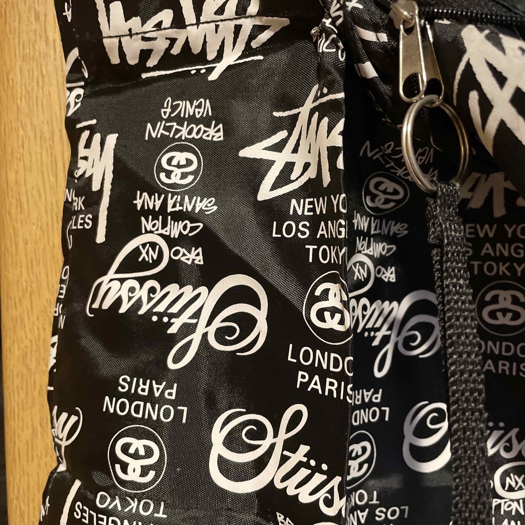 STUSSY(ステューシー)のステューシー　エコバッグ　黒 メンズのバッグ(エコバッグ)の商品写真