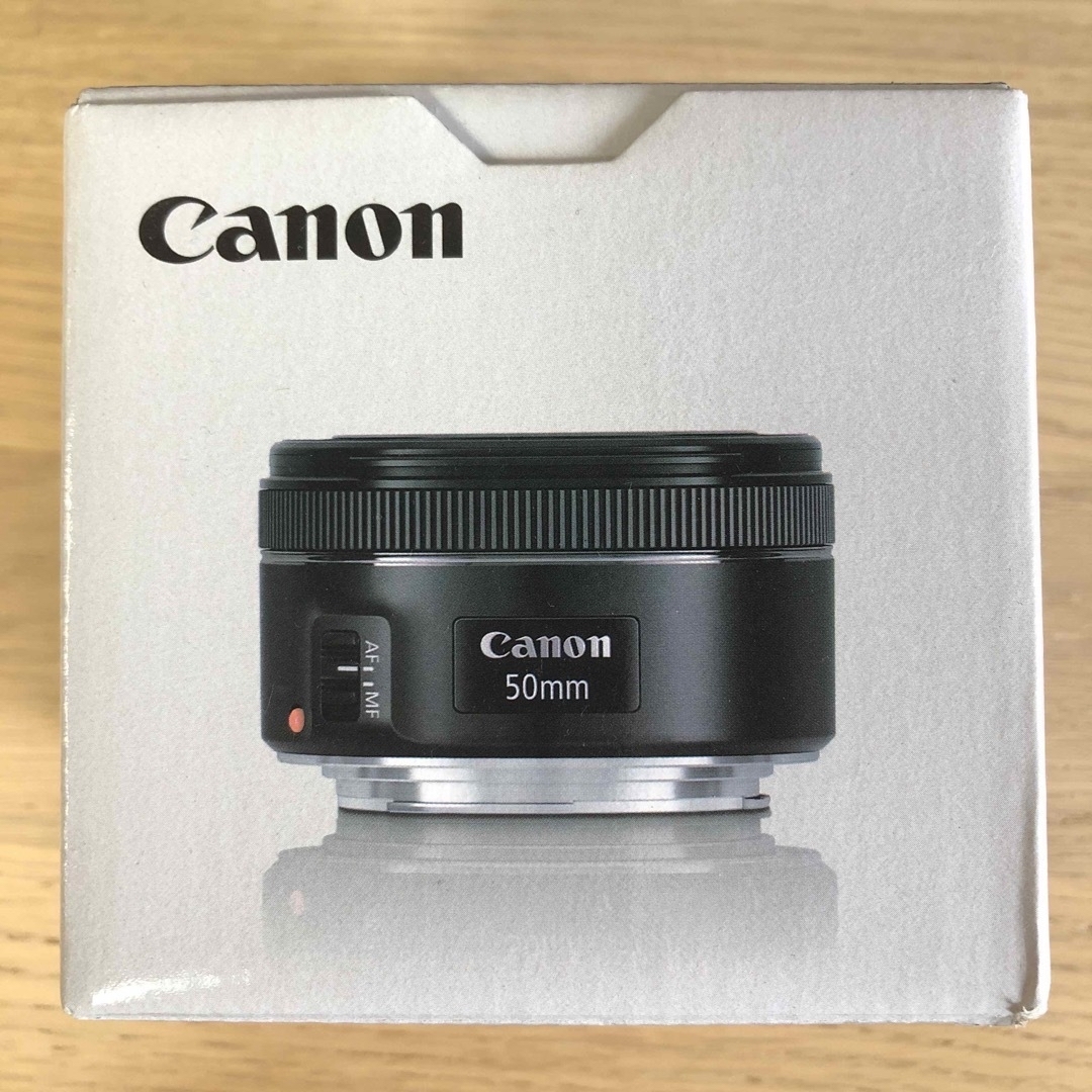 新品未開封　Canon 単焦点レンズ EF50mm F1.8 STM