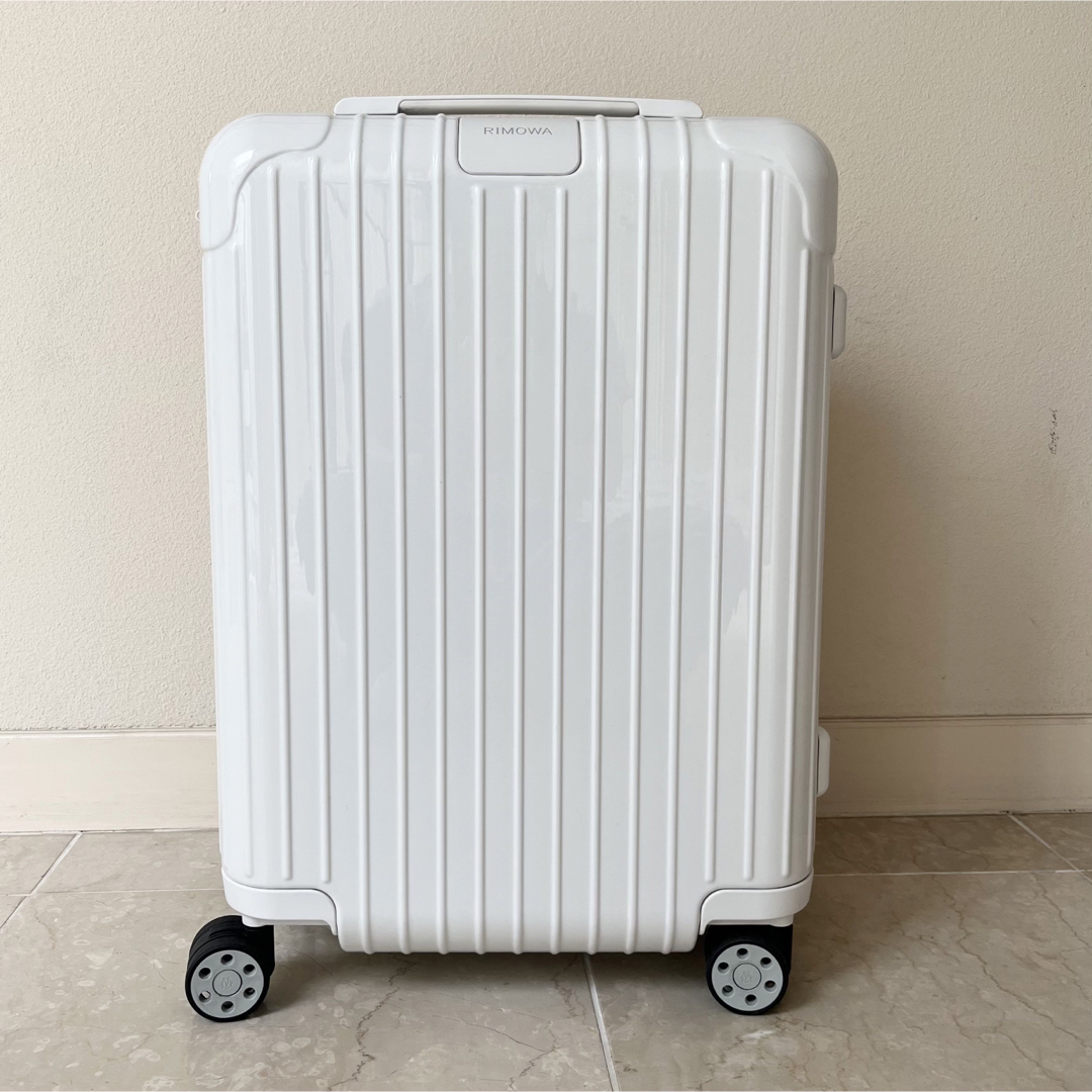 RIMOWA(リモワ)のRIMOWA リモワ エッセンシャル キャビン S メンズのバッグ(トラベルバッグ/スーツケース)の商品写真