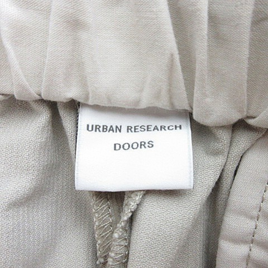 URBAN RESEARCH DOORS(アーバンリサーチドアーズ)のアーバンリサーチ ドアーズ パンツ テーパード コーデュロイ 38 ベージュ レディースのパンツ(その他)の商品写真