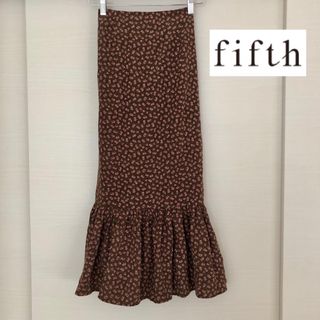 フィフス(fifth)のfifth フィフス　小花柄スカート　ブラウン(ロングスカート)