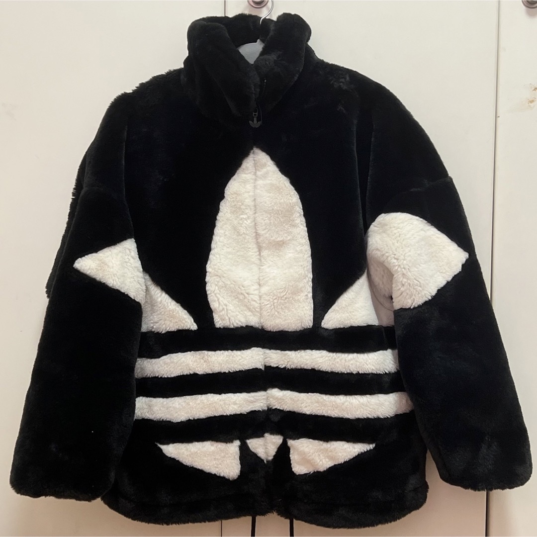 adidas - adidas♡ファージャケット♡黒白モコモコの通販 by adidas - adidas♡ファージャケット♡黒白モコモコの通販 by