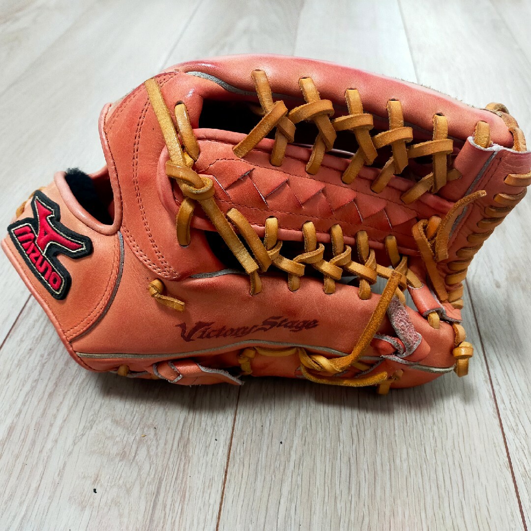MIZUNO(ミズノ)のミズノ　グローブ　外野用 スポーツ/アウトドアの野球(グローブ)の商品写真