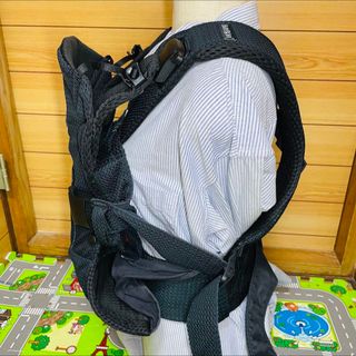 BABYBJORN - 即決 使用期間3ヶ月 美品 ベビービョルン ワンカイエアー