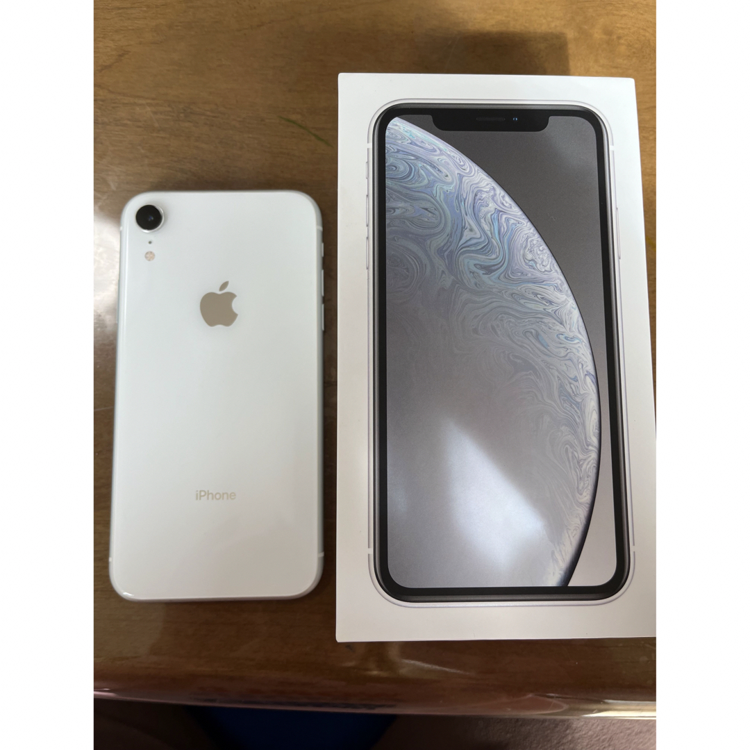 iPhone XR  本体 White 64 GB