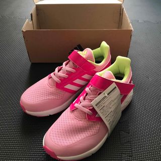 アディダス(adidas)の☆新品☆ 子供用シューズ 22cm(スニーカー)