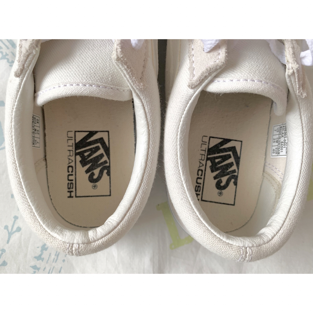 OLD SKOOL（VANS）(オールドスクール)の【VANS オールドスクール】　25.0cm   メンズの靴/シューズ(スニーカー)の商品写真