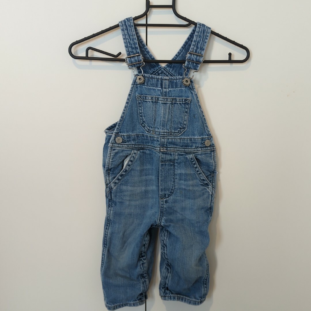 babyGAP(ベビーギャップ)のbaby GAP デニム　オーバーオール キッズ/ベビー/マタニティのベビー服(~85cm)(パンツ)の商品写真