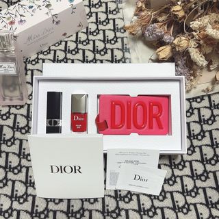 ディオール(Dior)のDior バースデーギフト(口紅)