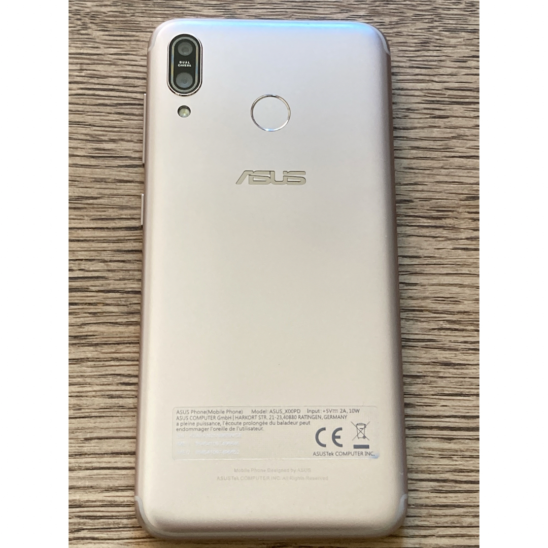 ASUS(エイスース)のASUS ZenFone Max (M1) スマホ/家電/カメラのスマートフォン/携帯電話(スマートフォン本体)の商品写真