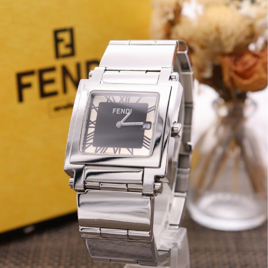 FENDI - 正規品【新品電池】FENDI 6000G/動作良好 美品 人気モデルの