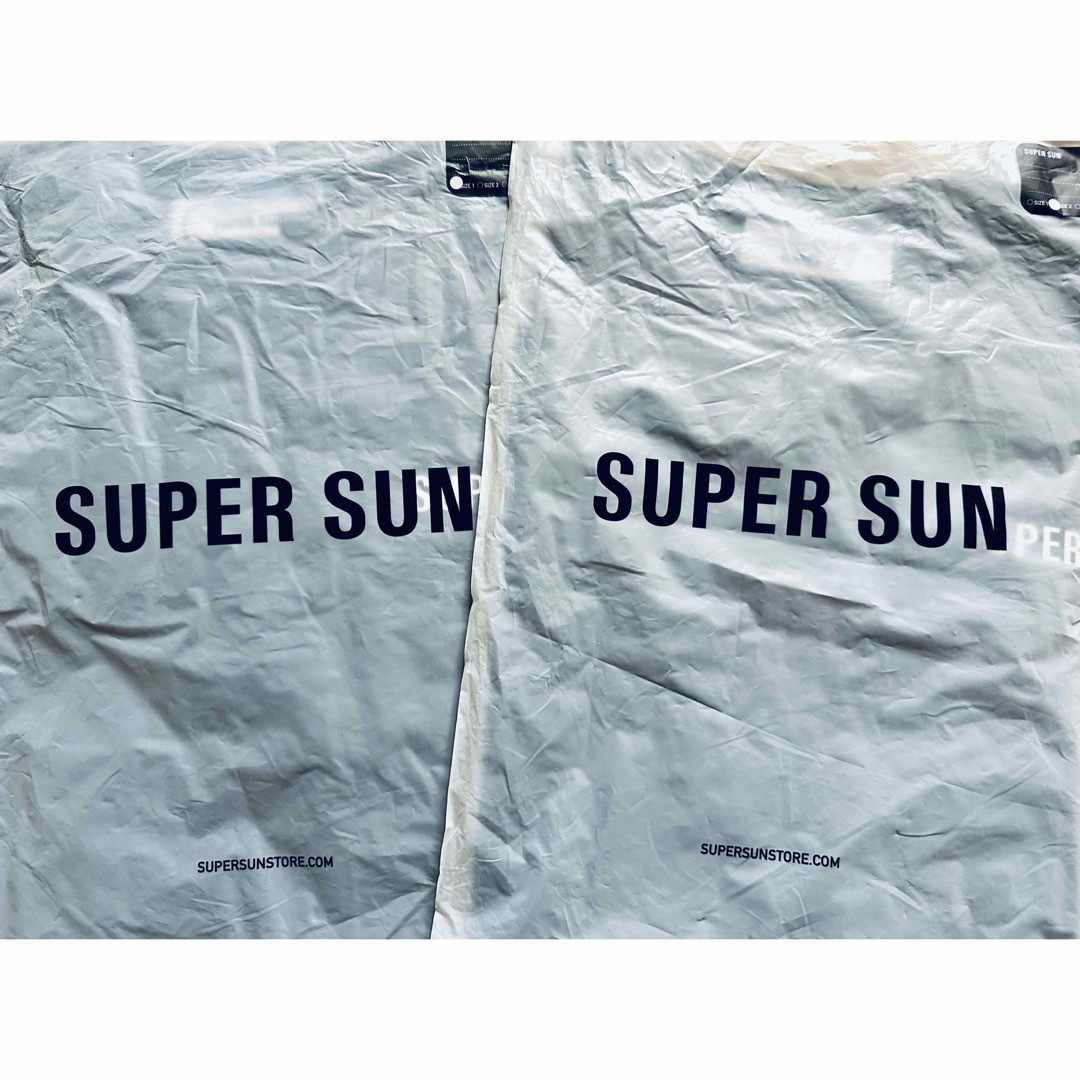完売！新品SUPER SUN 黒Tシャツ①ZeeNuNew cutiepie