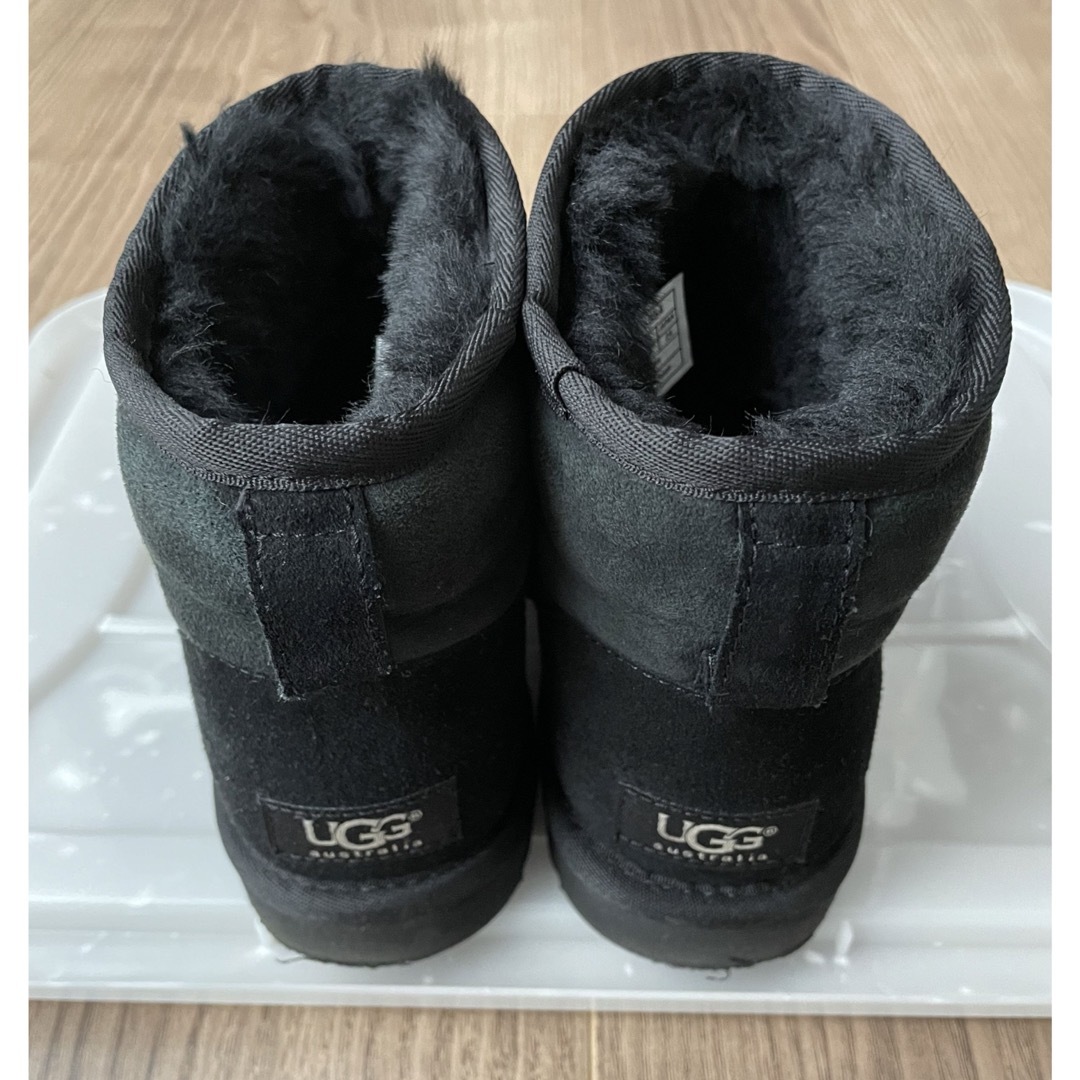 UGG(アグ)のUGG クラシックミニ レディースの靴/シューズ(ブーツ)の商品写真