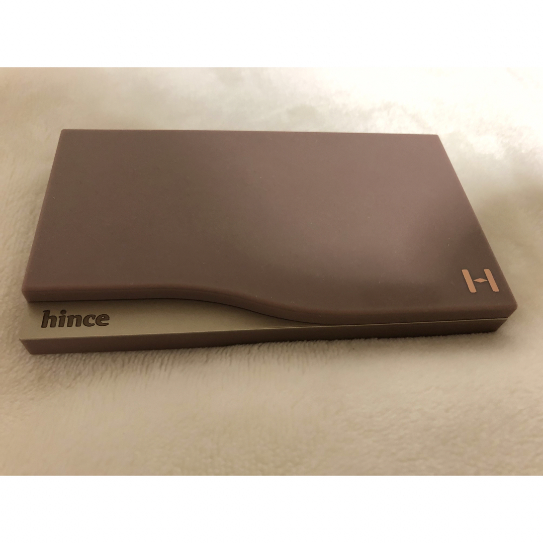 hince(ヒンス)のhinceアイシャドウパレット コスメ/美容のベースメイク/化粧品(アイシャドウ)の商品写真