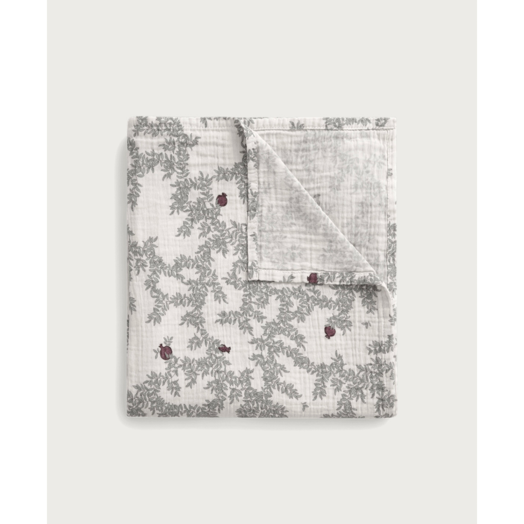 garbo&friends Pomegranate Muslin Swaddle