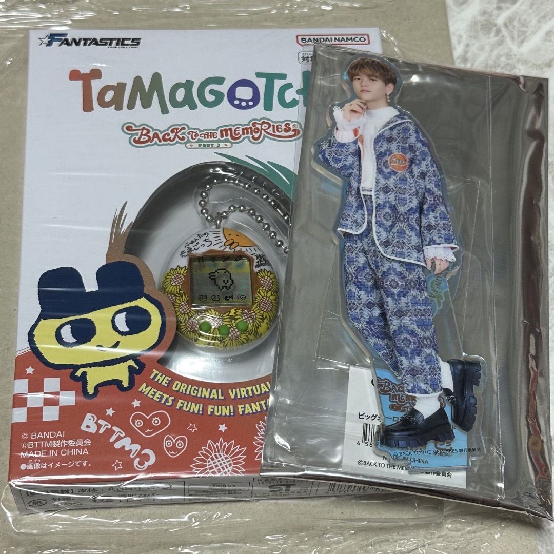 たまごっち FANTASTICS コラボグッズ