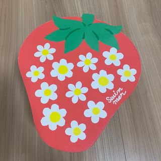 スイマー(SWIMMER)の【SWIMMER】いちご ミニテーブル 🍓(折たたみテーブル)