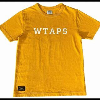 ダブルタップス(W)taps)の美品 ダブルタップス 14AW カレッジ風 フォント ロゴ Tシャツ 黄 S(Tシャツ/カットソー(半袖/袖なし))