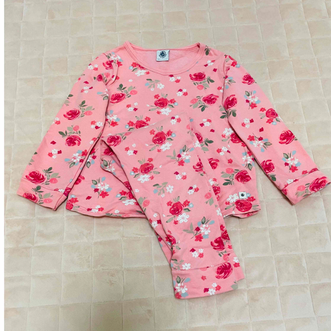 PETIT BATEAU(プチバトー)のプチバトー　起毛パジャマ　104センチ キッズ/ベビー/マタニティのキッズ服女の子用(90cm~)(パジャマ)の商品写真