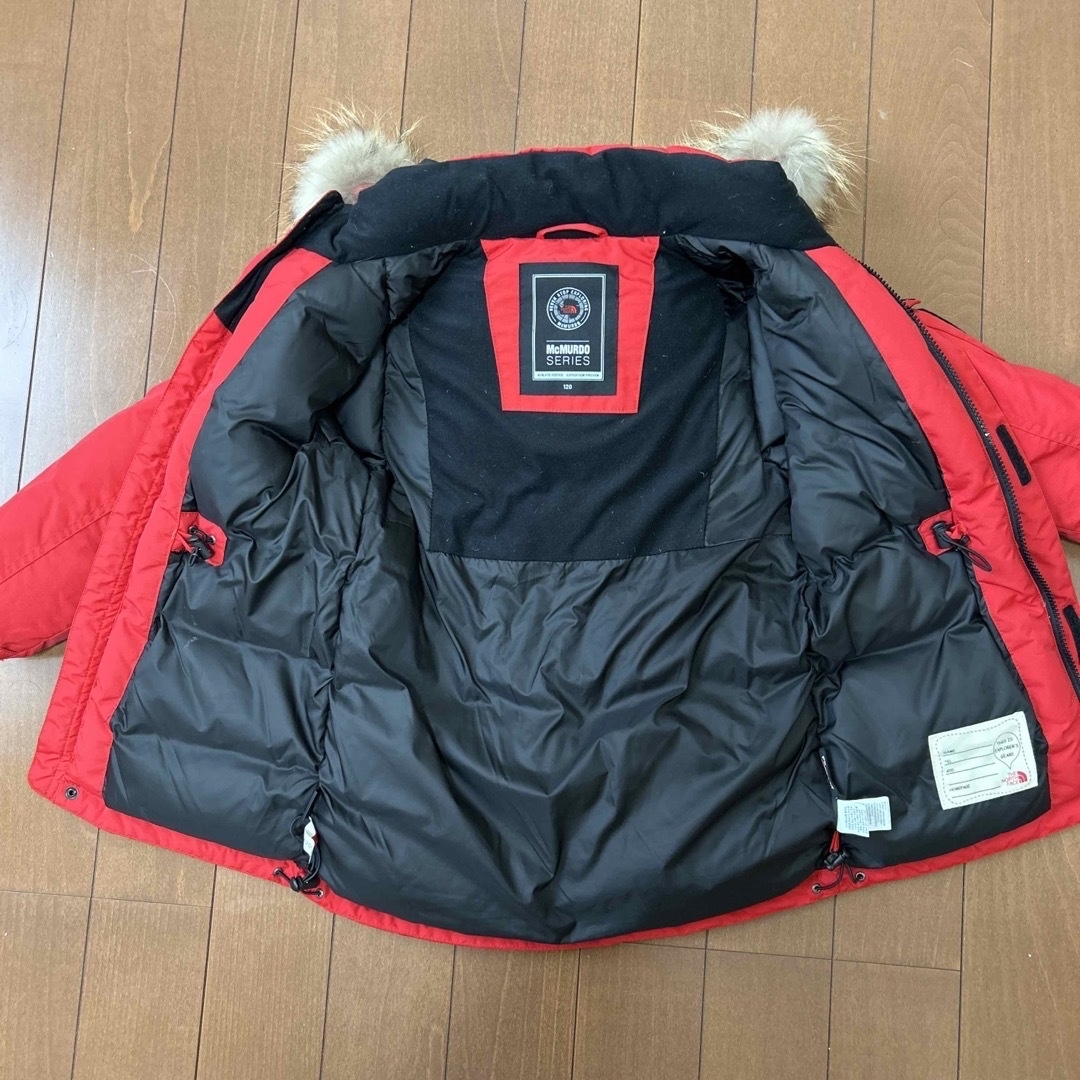 THE NORTH FACE(ザノースフェイス)のキッズダウンジャケット キッズ/ベビー/マタニティのキッズ服男の子用(90cm~)(ジャケット/上着)の商品写真