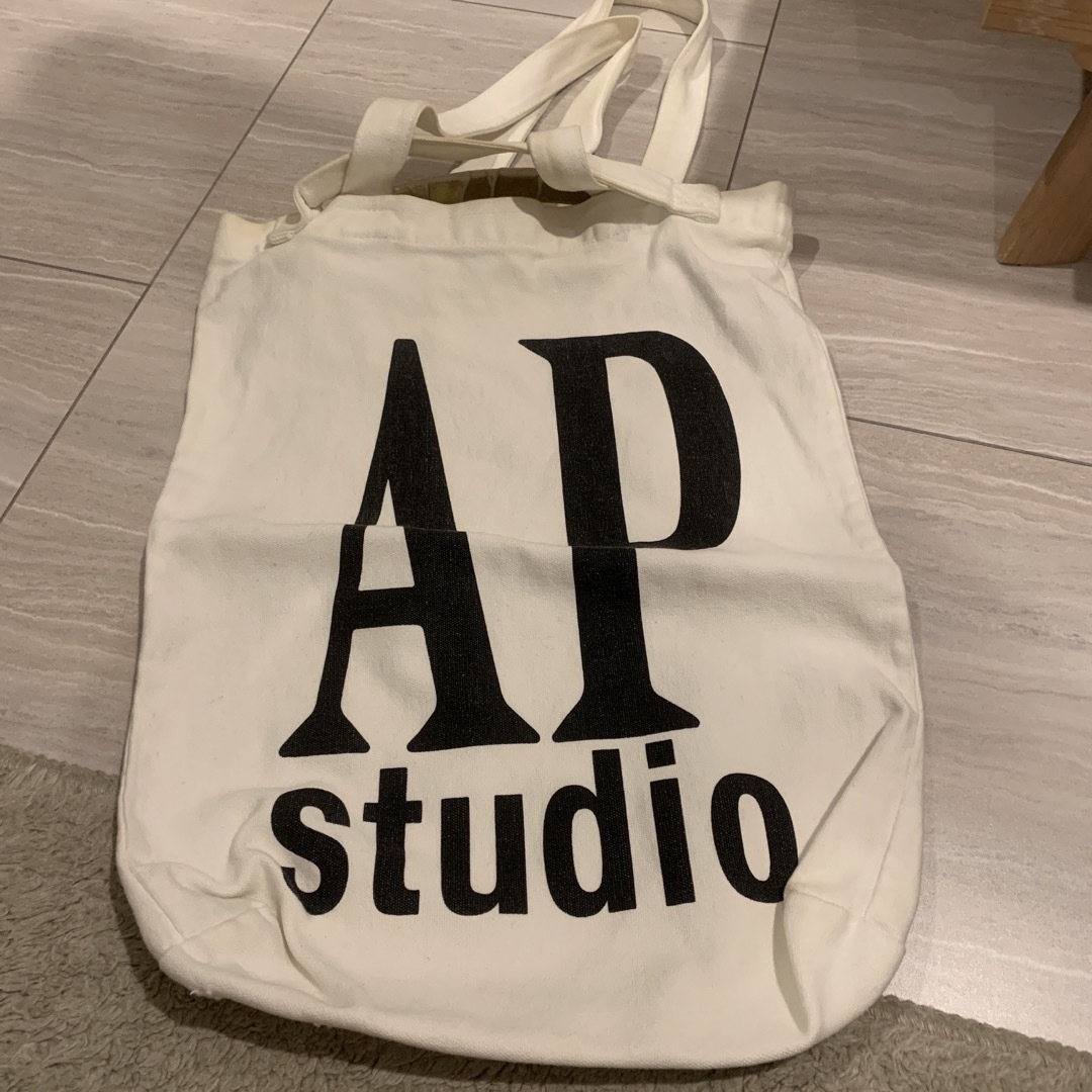 アパルトモン　AP studio 大阪ルクア限定ノベルティ