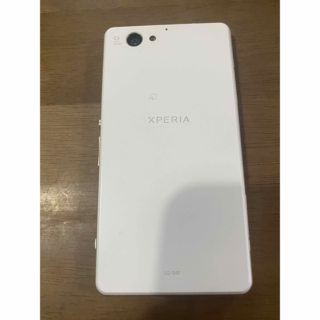 SONY(ソニー)のXPERIA SO-04F スマホ/家電/カメラのスマートフォン/携帯電話(スマートフォン本体)の商品写真