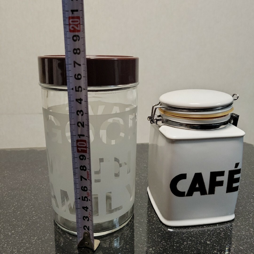 保存容器　キャニスター　陶器　ガラス　瓶　コーヒー　まとめて2個 インテリア/住まい/日用品のキッチン/食器(容器)の商品写真