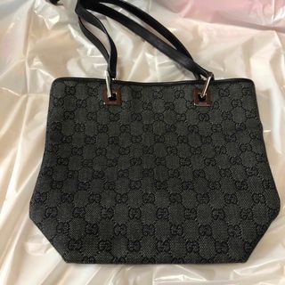 Gucci - 最終値下げ グッチ GG柄 キャンバス レザー トートバッグの