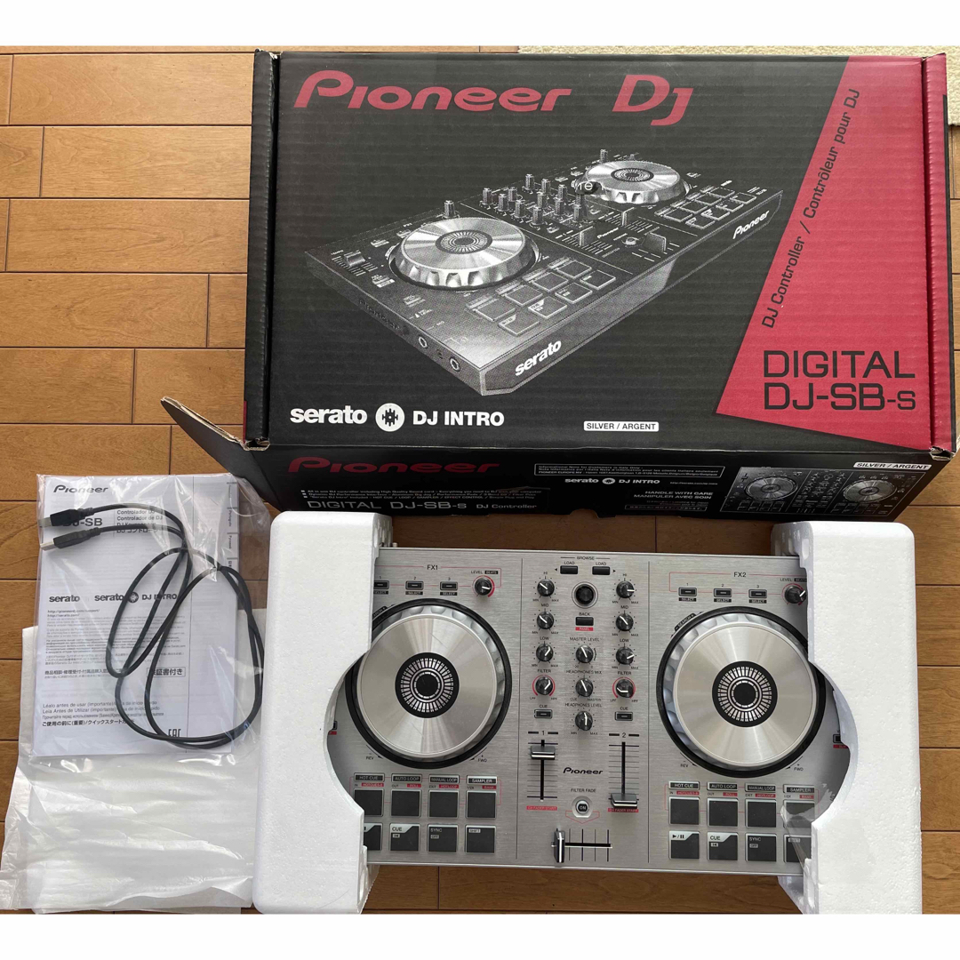 Pioneer(パイオニア)のDigital DJ-SB-s (DDJ-SB-s) 楽器のDJ機器(DJコントローラー)の商品写真