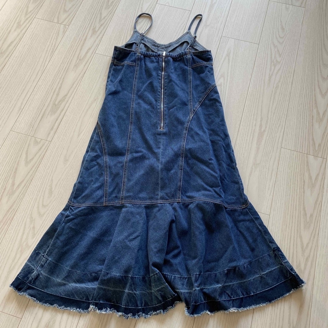 デニムワンピース　 キッズ/ベビー/マタニティのキッズ服女の子用(90cm~)(ワンピース)の商品写真