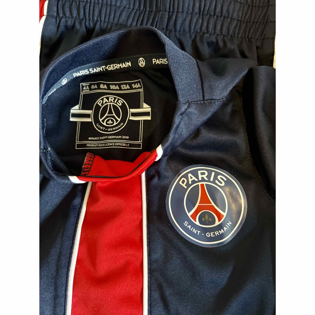 Paris Saint-Germain(パリサンジェルマン)のPSG パリサンジェルマン　オフィシャル　ウェア　80-100 キッズ/ベビー/マタニティのキッズ服男の子用(90cm~)(Tシャツ/カットソー)の商品写真