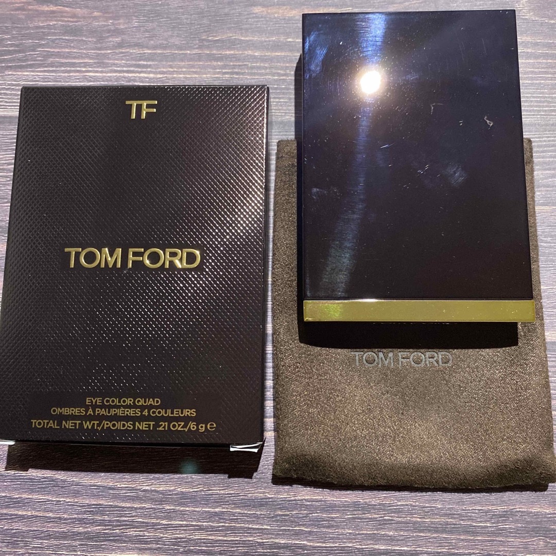 TOM FORD BEAUTY(トムフォードビューティ)のトムフォード　アイシャドウ　04A コスメ/美容のベースメイク/化粧品(アイシャドウ)の商品写真