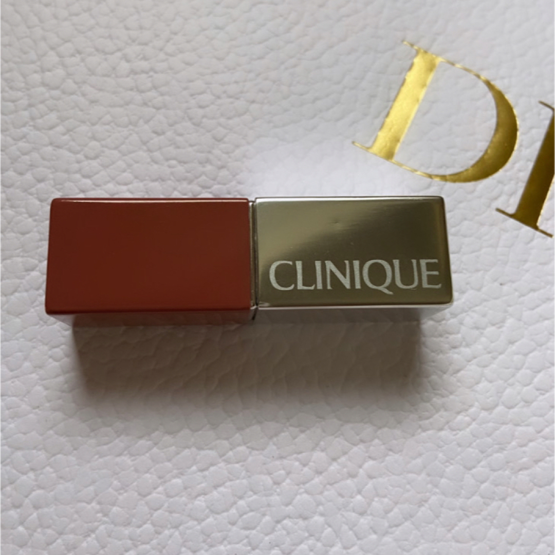 CLINIQUE(クリニーク)のCLINIQUE 02 口紅 コスメ/美容のベースメイク/化粧品(口紅)の商品写真