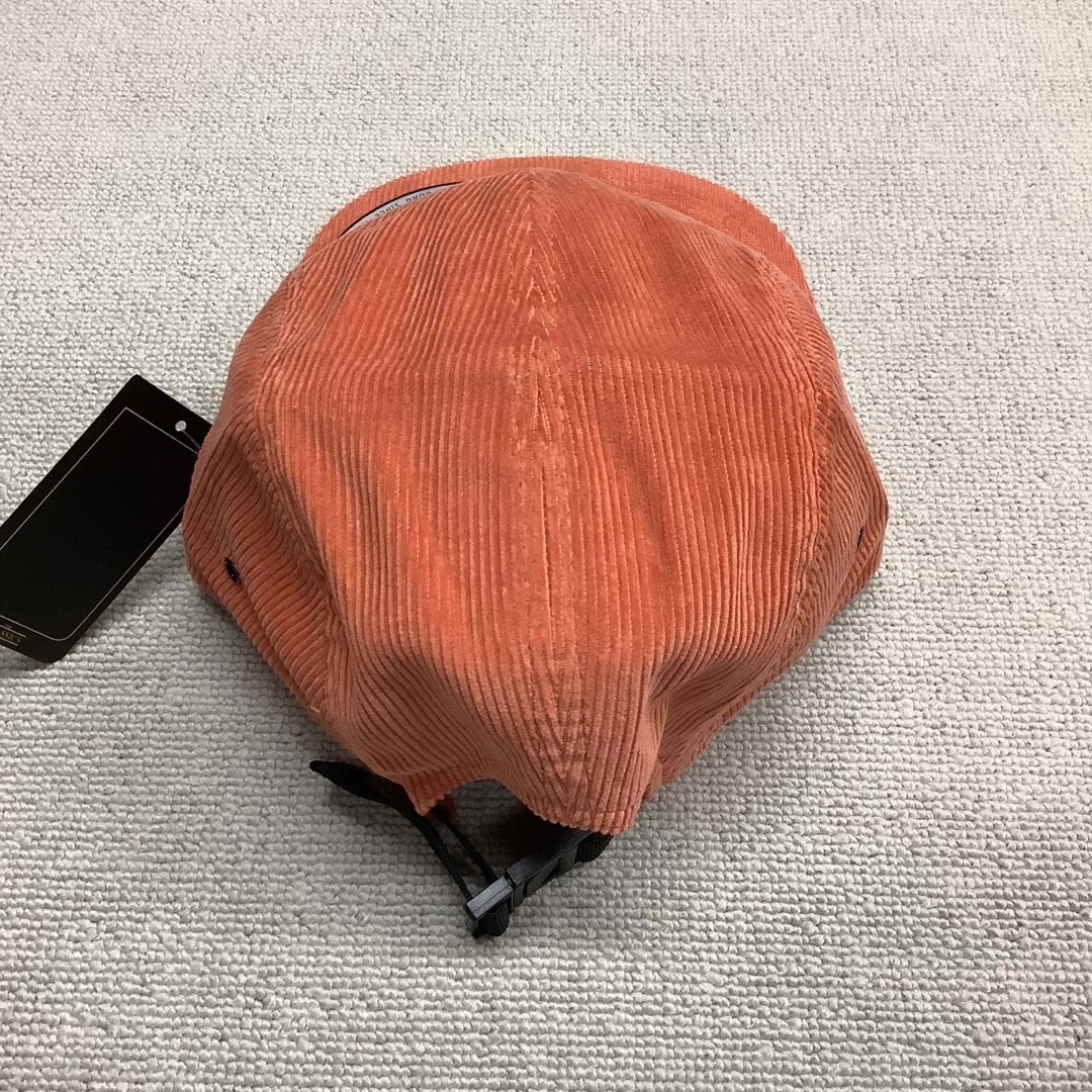 FLEXFIT(フレックスフィット)の新品 日本限定 フレックスフィット コーデュロイ ジェットキャップ  オレンジ メンズの帽子(キャップ)の商品写真