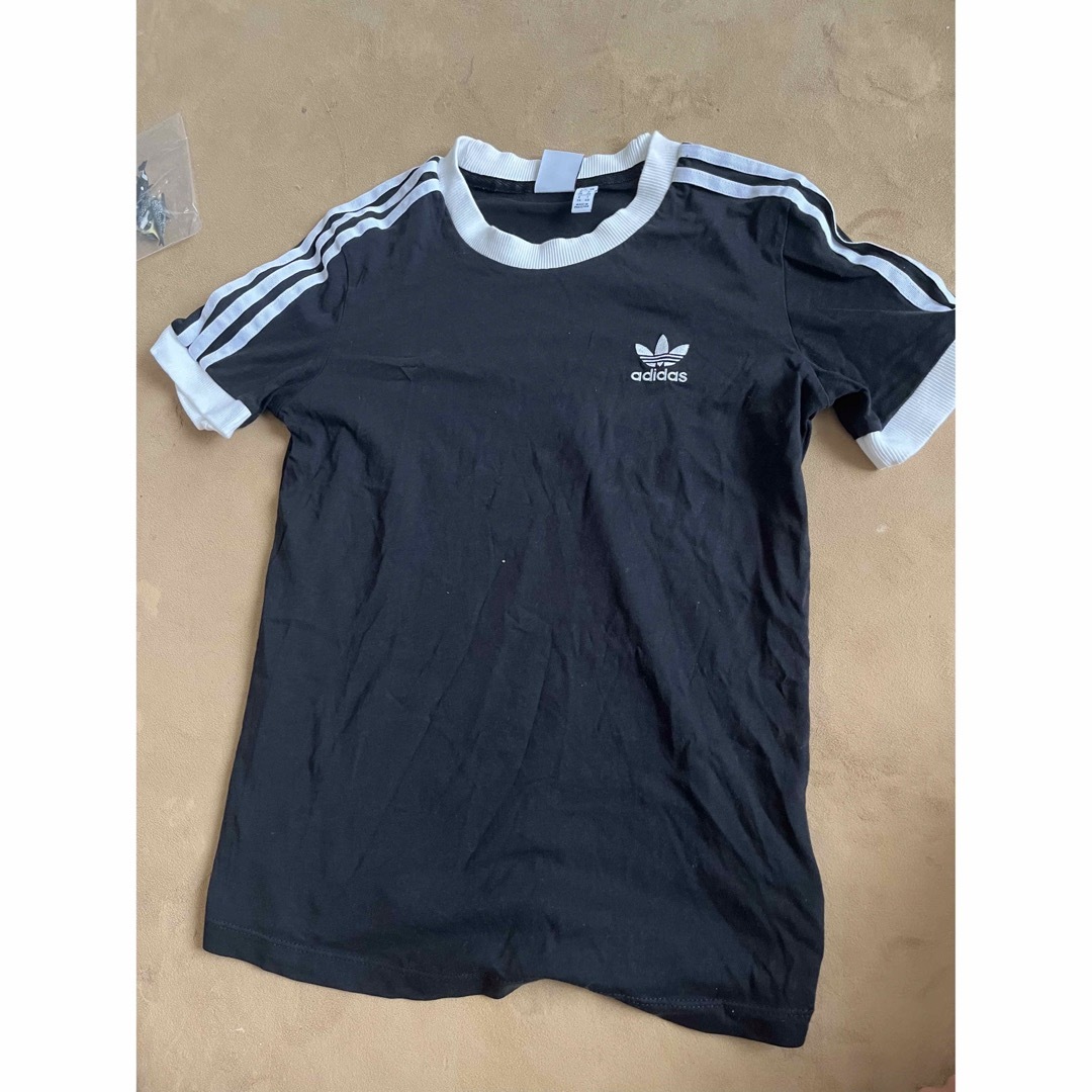 adidas(アディダス)のadidastシャツ メンズのトップス(Tシャツ/カットソー(半袖/袖なし))の商品写真