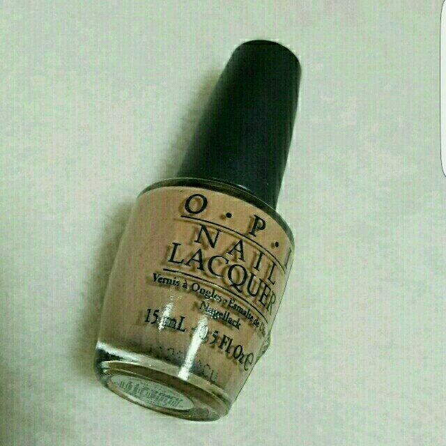 OPI(オーピーアイ)のOPI ネイルラッカー　廃盤色✴ コスメ/美容のネイル(マニキュア)の商品写真