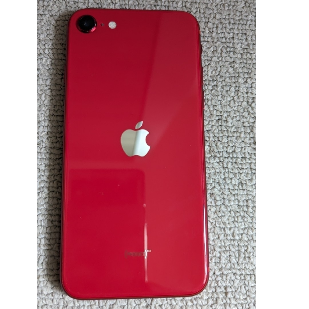 iPhone(アイフォーン)のiPhoneSE 第2世代 PRODUCT RED 64GB スマホ/家電/カメラのスマートフォン/携帯電話(スマートフォン本体)の商品写真