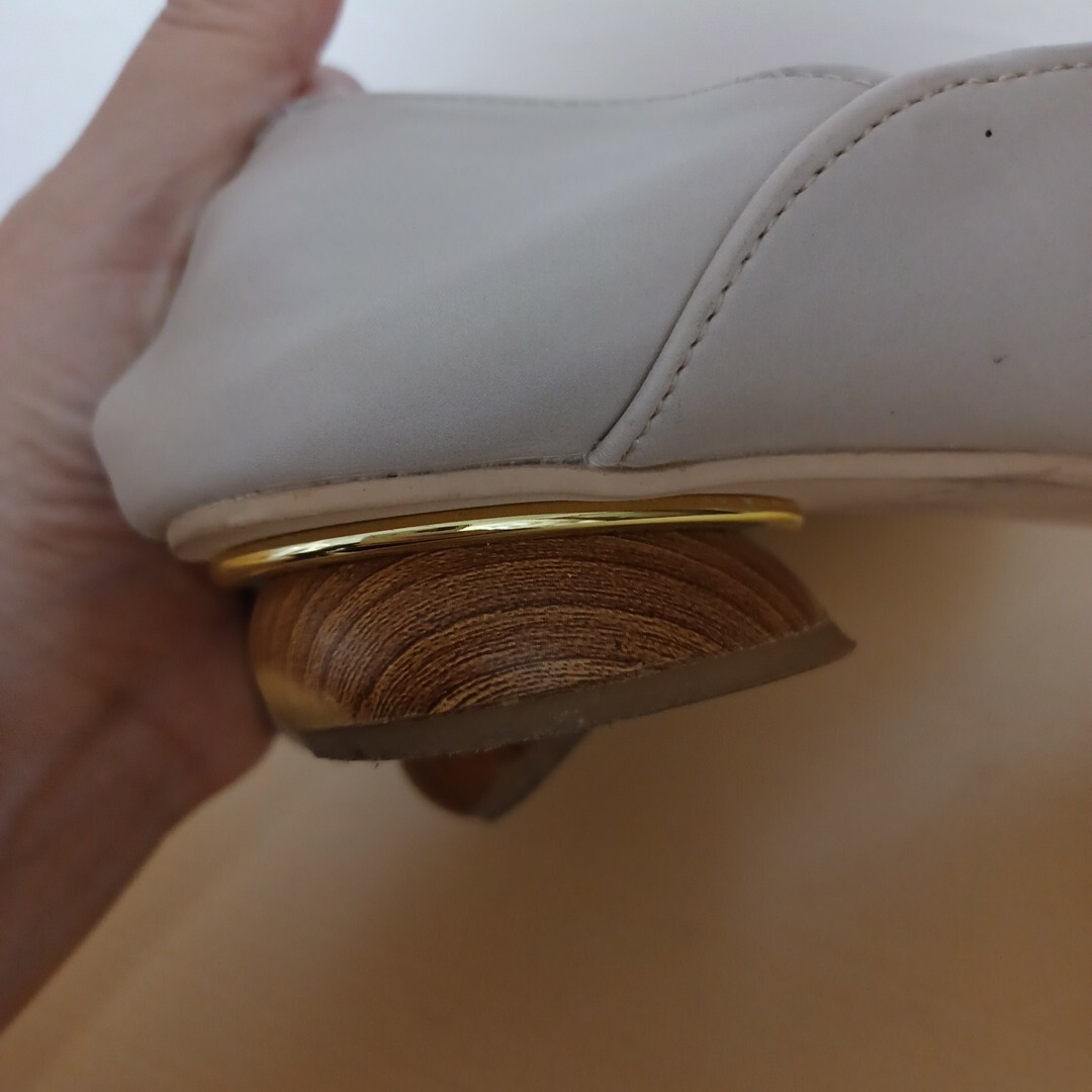minia(ミニア)の【中古】レディースパンプス レディースの靴/シューズ(ハイヒール/パンプス)の商品写真