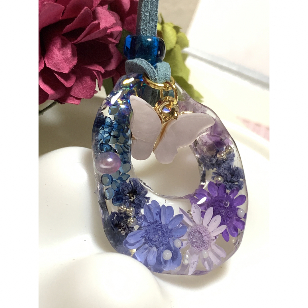 No.359★ハンドメイド❣️セール❣️マトリカリア★フラワーレジンネックレス