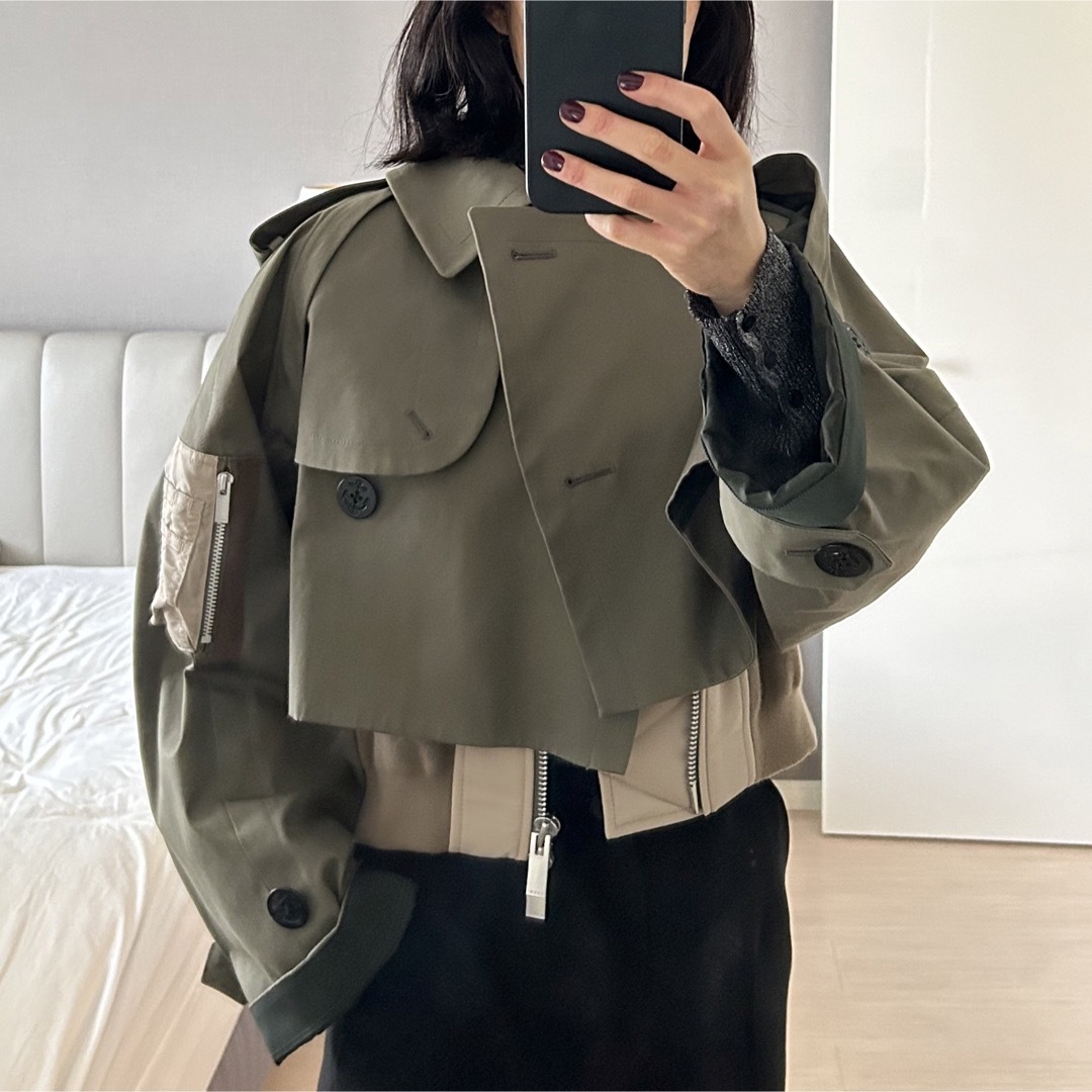 sacai(サカイ)のsacai  ショートトレンチ レディースのジャケット/アウター(トレンチコート)の商品写真